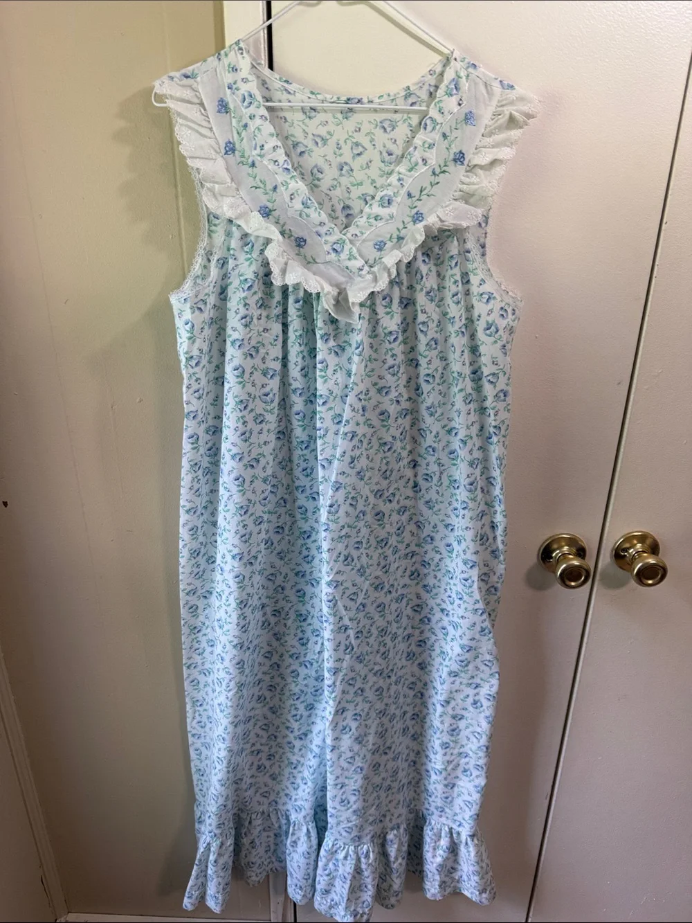 Vintage Cottagecore Floral Maxi Nightgown Dress Lace‎ Embroidered Blue Farmhouse